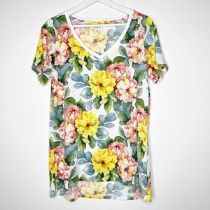 LULAROE Floral V-neck Tunic 